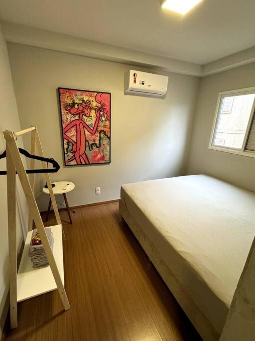 Condominio Solar Di Lucca Lindo Apartamento Com Ar Condicionado E Proximo A Uel Londrina Dış mekan fotoğraf